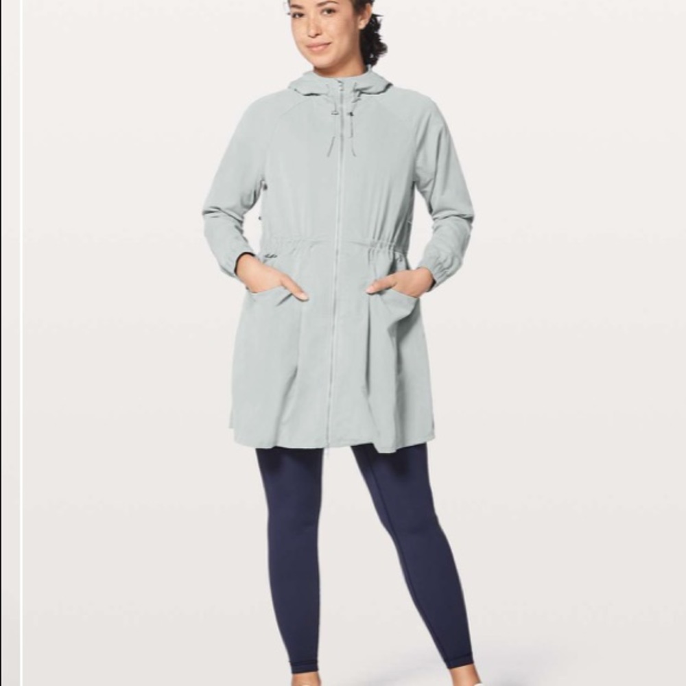 Lululemon pack & glyde jacket silver drop rain 4
